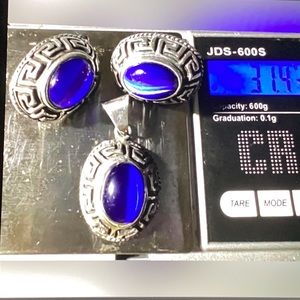 set of earrings and pendant made of 925 silver, weighing 31.4 grams,